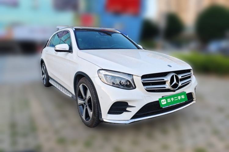 Used Mercedes-Benz GLC 2019 GLC 300 L 4MATIC Dynamic Model Front Right 45 Deg