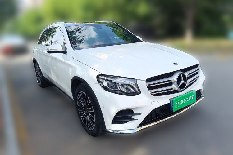 Used Mercedes-Benz GLC 2019 GLC 260 L 4MATIC Dynamic Model Front Right 45 Deg