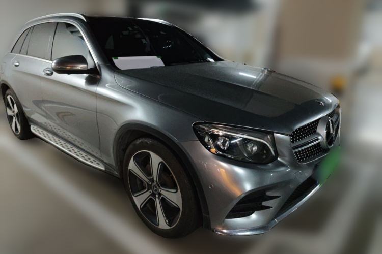 Used Mercedes-Benz GLC 2019 GLC 300 L 4MATIC Dynamic Model Front Right 45 Deg