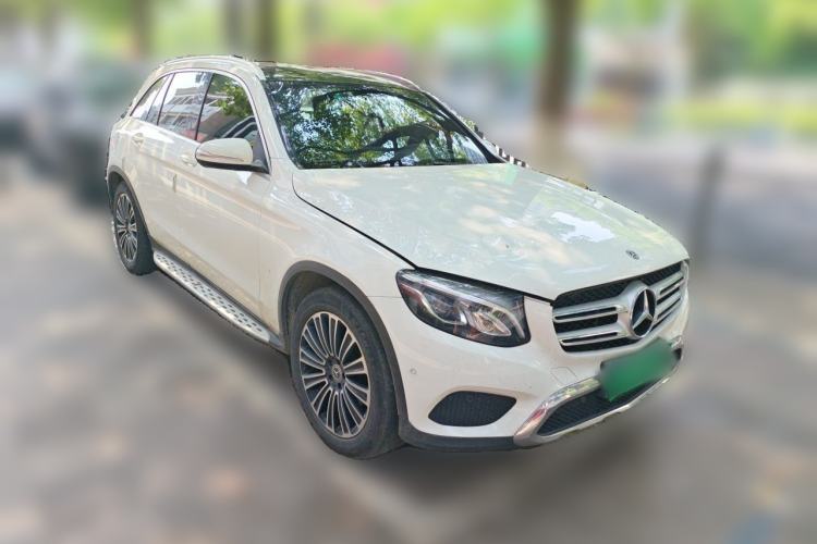 Used Mercedes-Benz GLC 2019 GLC 200 4MATIC Front Right 45 Deg