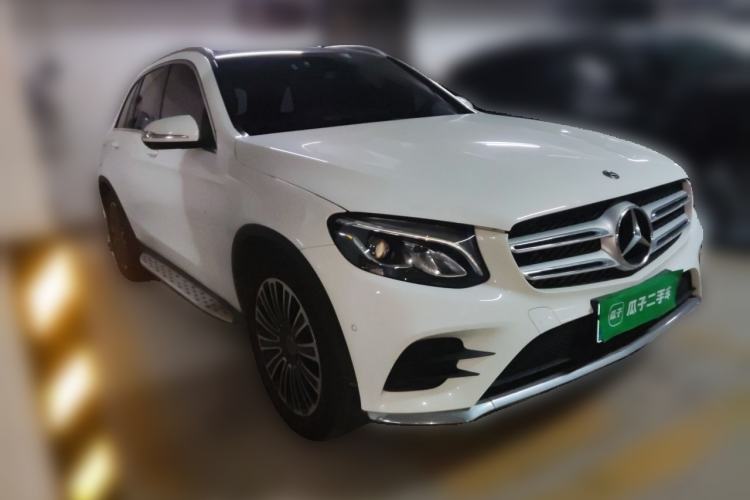 Used Mercedes-Benz GLC 2019 GLC 260 4MATIC Dynamic Edition Front Right 45 Deg