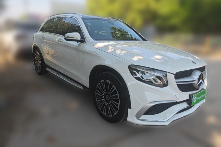 Used Mercedes-Benz GLC 2019 GLC 260 L 4MATIC Dynamic Model Front Right 45 Deg