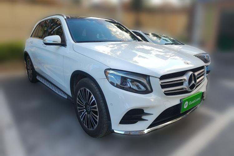 Used Mercedes-Benz GLC 2019 GLC 260 4MATIC Dynamic Edition Front Right 45 Deg