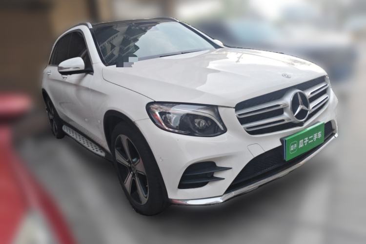 Used Mercedes-Benz GLC 2019 GLC 300 L 4MATIC Dynamic Model Front Right 45 Deg
