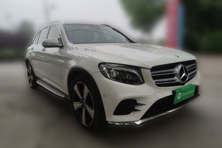 Used Mercedes-Benz GLC 2019 GLC 300 L 4MATIC Dynamic Model Front Right 45 Deg