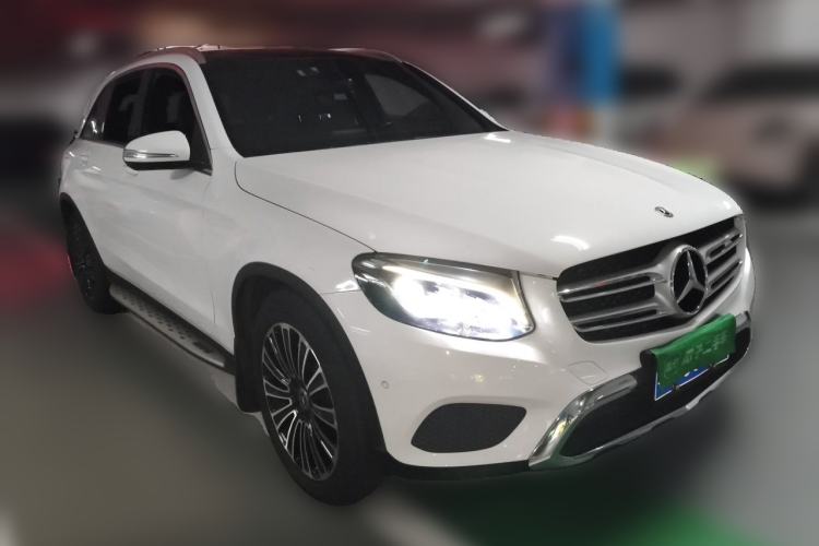 Used Mercedes-Benz GLC 2019 GLC 200 L 4MATIC Front Right 45 Deg