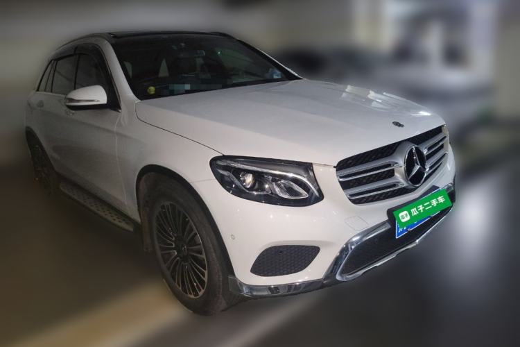 Used Mercedes-Benz GLC 2019 GLC 200 L 4MATIC Front Right 45 Deg