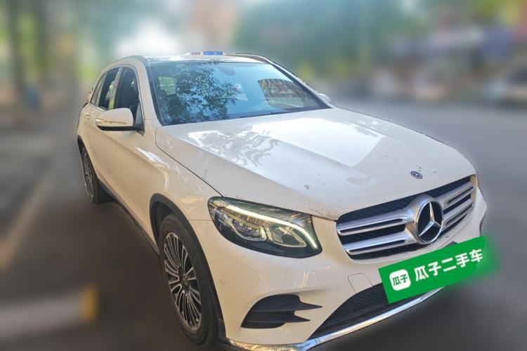Used Mercedes-Benz GLC 2019 GLC 260 L 4MATIC Dynamic Model Front Right 45 Deg