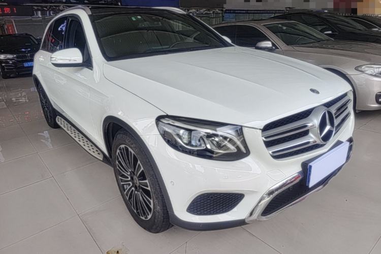 Used Mercedes-Benz GLC 2019 GLC 200 L 4MATIC Front Right 45 Deg