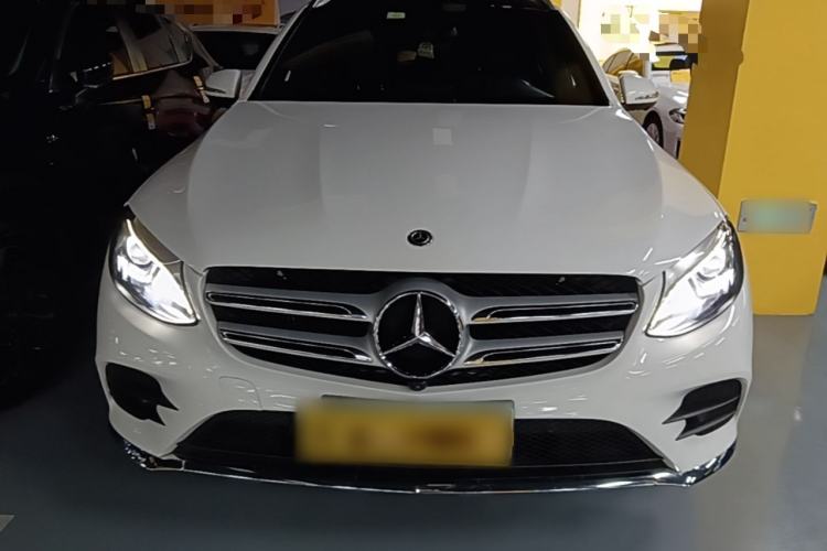 Used Mercedes-Benz GLC 2019 GLC 260 4MATIC Luxury Model Front