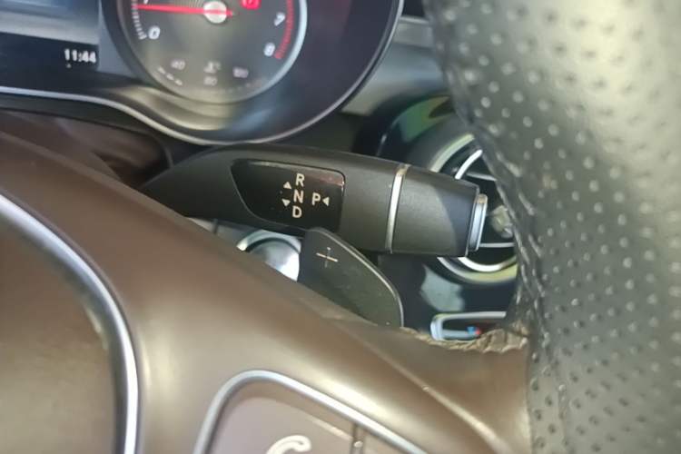 Used Mercedes-Benz GLC 2019 GLC 200 L 4MATIC Gear Lever