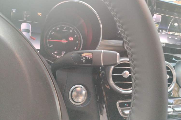 Used Mercedes-Benz GLC 2019 GLC 200 L 4MATIC Gear Lever