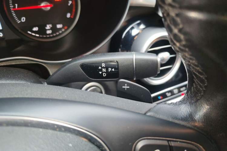 Used Mercedes-Benz GLC 2019 GLC 200 L 4MATIC Gear Lever