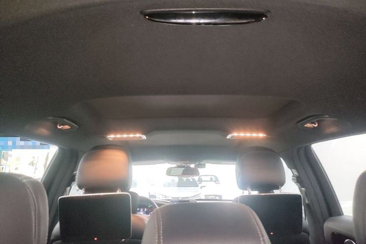 Used Mercedes-Benz GLC 2019 GLC 260 L 4MATIC Dynamic Model Headliner