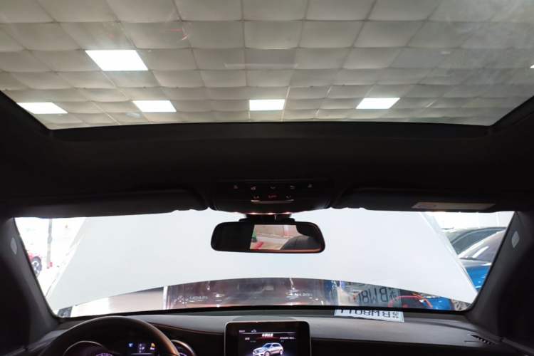 Used Mercedes-Benz GLC 2019 GLC 200 L 4MATIC Headliner