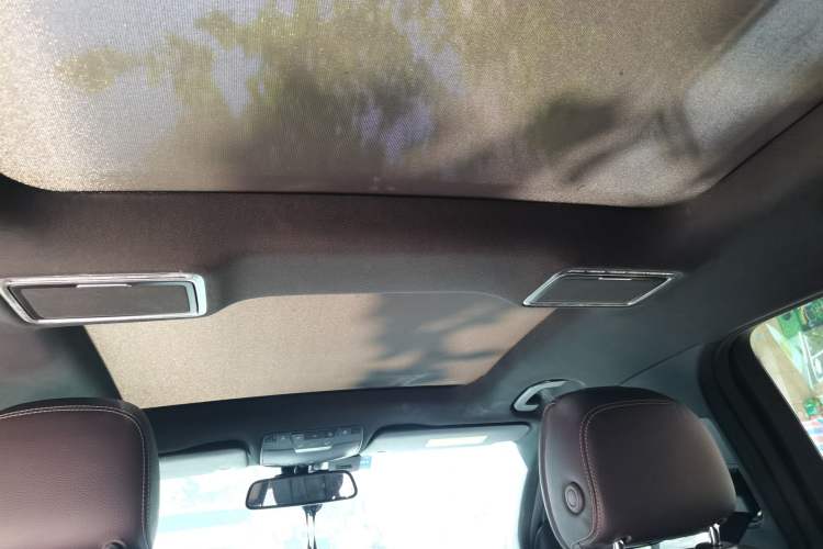 Used Mercedes-Benz GLC 2019 GLC 260 L 4MATIC Dynamic Model Headliner