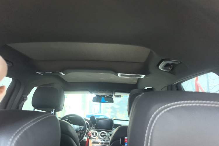 Used Mercedes-Benz GLC 2019 Refreshed GLC 300 L 4MATIC Dynamic Edition Headliner