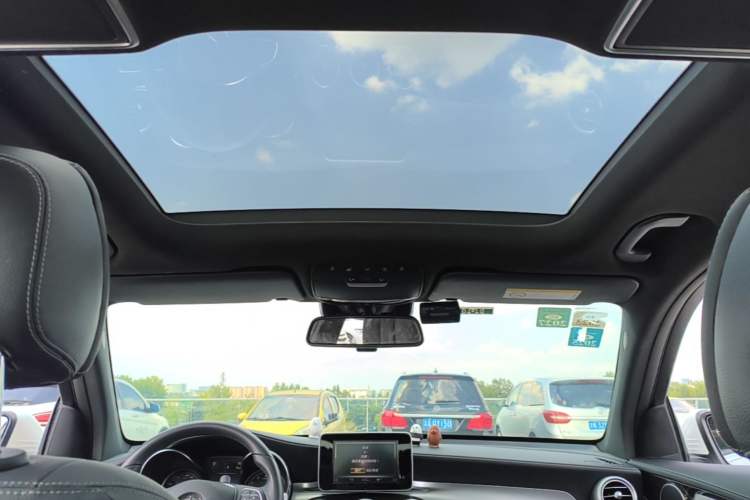 Used Mercedes-Benz GLC 2019 Facelift GLC 260 L 4MATIC Luxury Model Headliner
