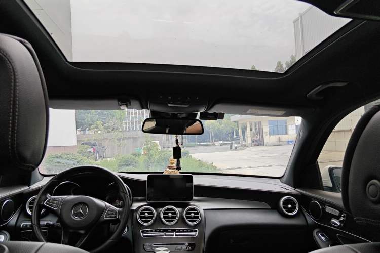 Used Mercedes-Benz GLC 2019 Facelift GLC 260 L 4MATIC Luxury Model Headliner