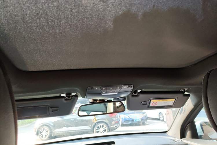 Used Mercedes-Benz GLC 2019 GLC 200 L 4MATIC Headliner
