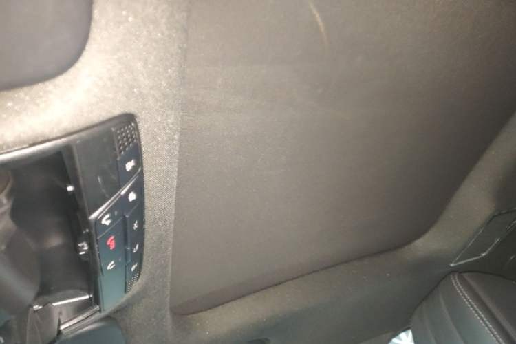 Used Mercedes-Benz GLC 2019 GLC 200 L 4MATIC Headliner