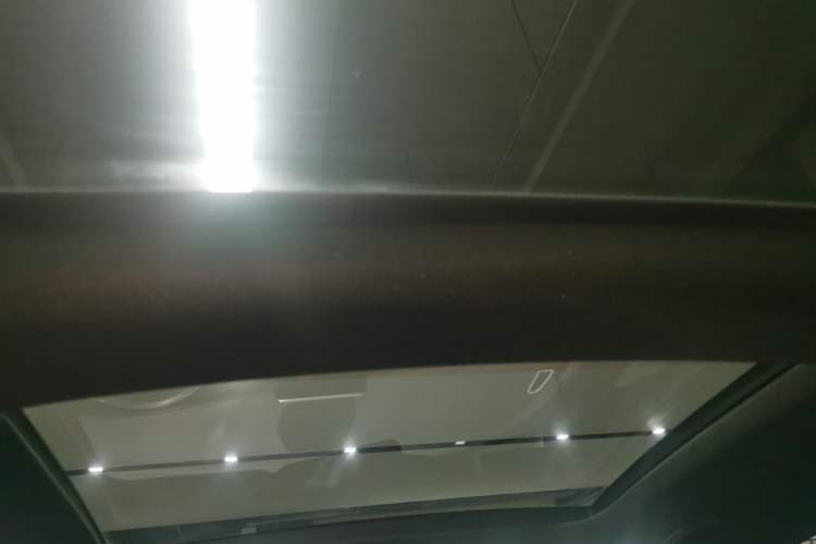 Used Mercedes-Benz GLC 2019 GLC 260 4MATIC Luxury Model Headliner