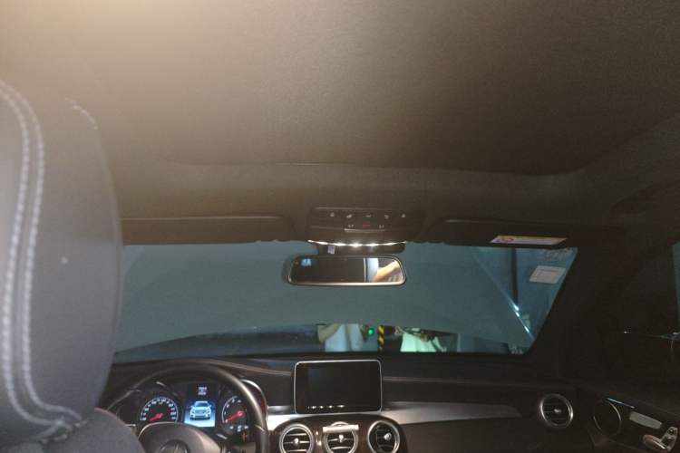 Used Mercedes-Benz GLC 2019 GLC 260 L 4MATIC Dynamic Model Headliner