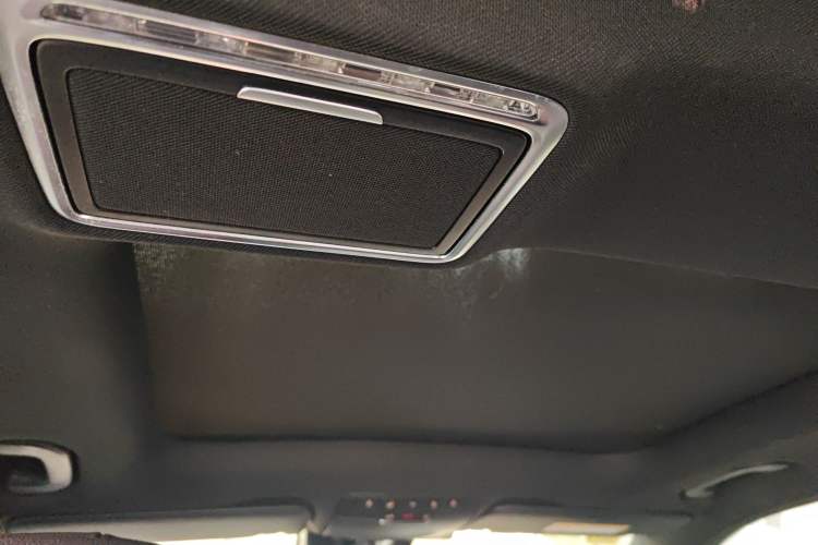 Used Mercedes-Benz GLC 2019 Facelift GLC 260 L 4MATIC Luxury Model Headliner
