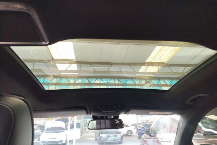 Used Mercedes-Benz GLC 2019 GLC 260 L 4MATIC Luxury Model Headliner