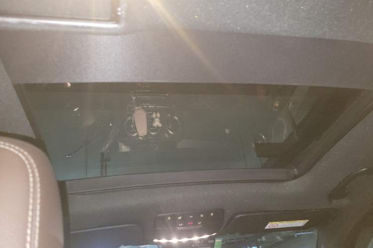 Used Mercedes-Benz GLC 2019 GLC 200 L 4MATIC Headliner