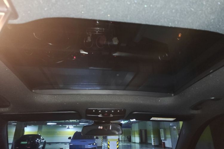 Used Mercedes-Benz GLC 2019 GLC 260 L 4MATIC Dynamic Model Headliner