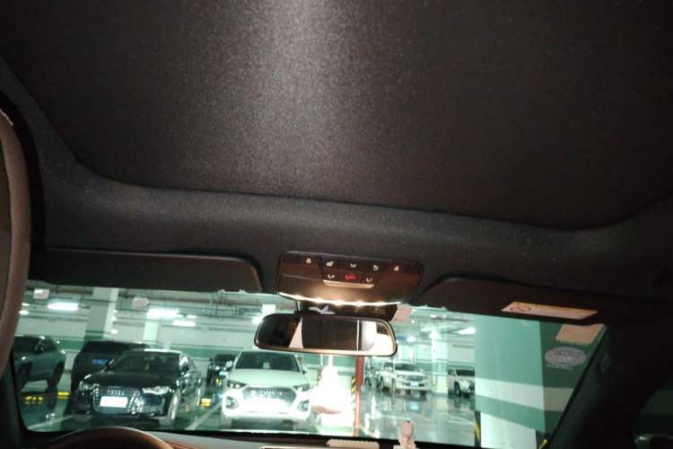 Used Mercedes-Benz GLC 2019 GLC 260 L 4MATIC Dynamic Model Headliner