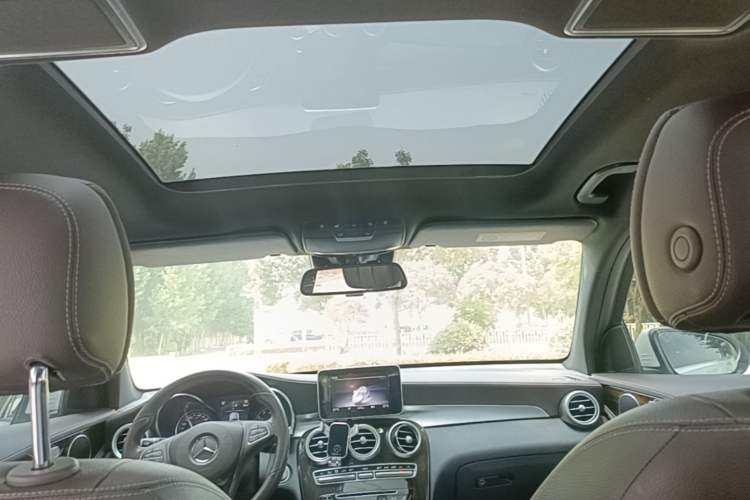 Used Mercedes-Benz GLC 2019 Facelift GLC 260 L 4MATIC Luxury Model Headliner