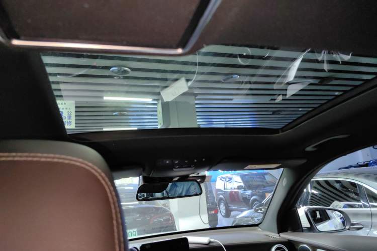 Used Mercedes-Benz GLC 2019 Facelift GLC 260 L 4MATIC Luxury Model Headliner