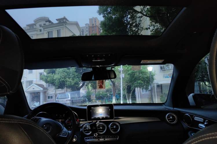 Used Mercedes-Benz GLC 2019 GLC 260 L 4MATIC Dynamic Model Headliner