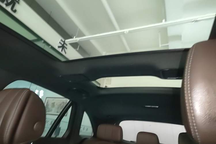 Used Mercedes-Benz GLC 2019 Facelift GLC 260 L 4MATIC Luxury Model Headliner