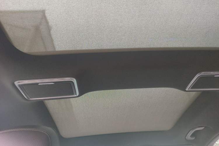 Used Mercedes-Benz GLC 2019 GLC 260 L 4MATIC Luxury Model Headliner