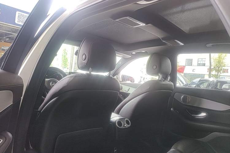 Used Mercedes-Benz GLC 2019 GLC 200 L 4MATIC Headliner