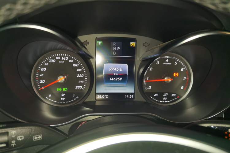 Used Mercedes-Benz GLC 2019 GLC 260 4MATIC Dynamic Edition Instrument Cluster