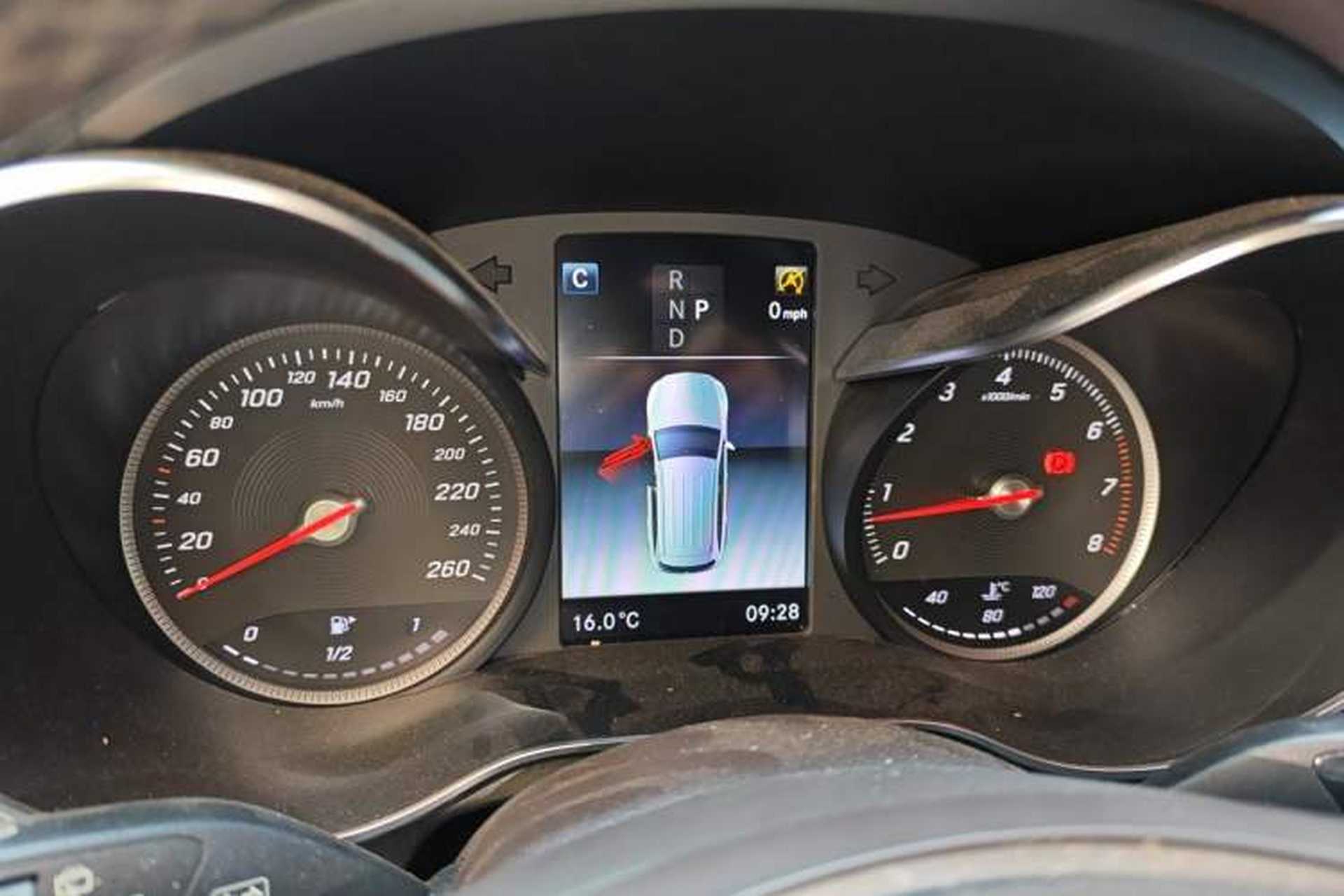 Used Mercedes-Benz GLC 2019 GLC 200 L 4MATIC Instrument Cluster