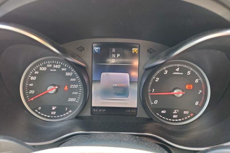 Used Mercedes-Benz GLC 2019 GLC 300 L 4MATIC Dynamic Model Instrument Cluster