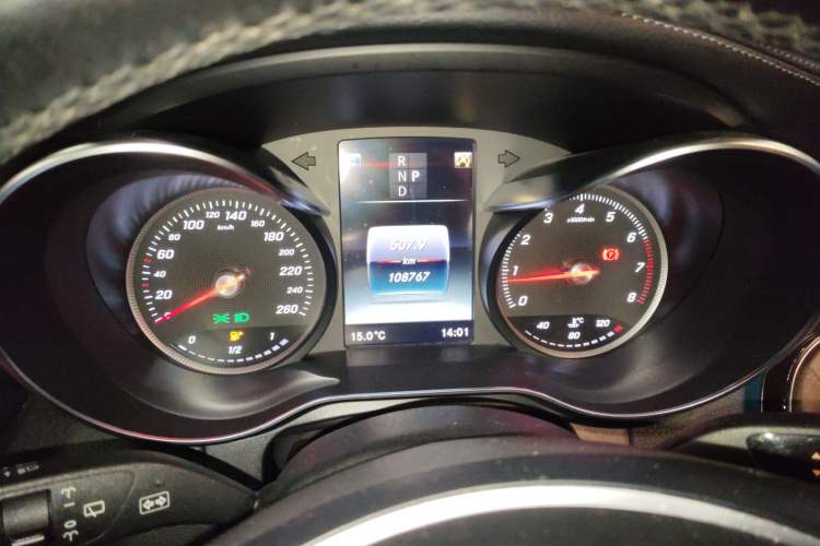 Used Mercedes-Benz GLC 2019 GLC 300 L 4MATIC Dynamic Model Instrument Cluster