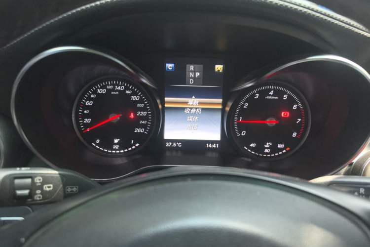 Used Mercedes-Benz GLC 2019 Refreshed GLC 300 L 4MATIC Dynamic Edition Instrument Cluster