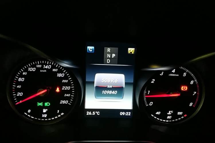 Used Mercedes-Benz GLC 2019 Facelift GLC 260 L 4MATIC Luxury Model Instrument Cluster
