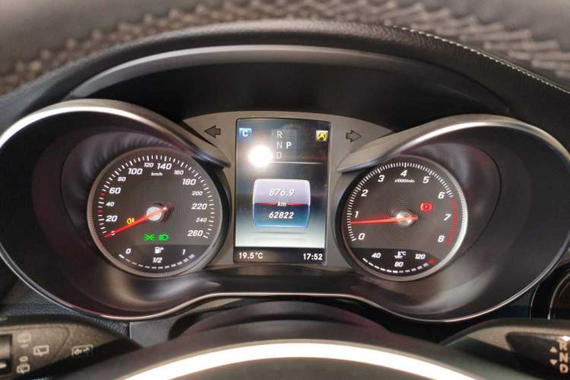 Used Mercedes-Benz GLC 2019 Facelift GLC 260 L 4MATIC Luxury Model Instrument Cluster