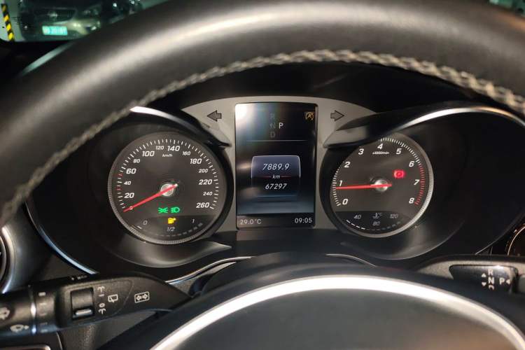 Used Mercedes-Benz GLC 2019 GLC 260 4MATIC Dynamic Edition Instrument Cluster
