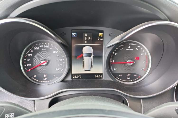 Used Mercedes-Benz GLC 2019 GLC 260 L 4MATIC Dynamic Model Instrument Cluster
