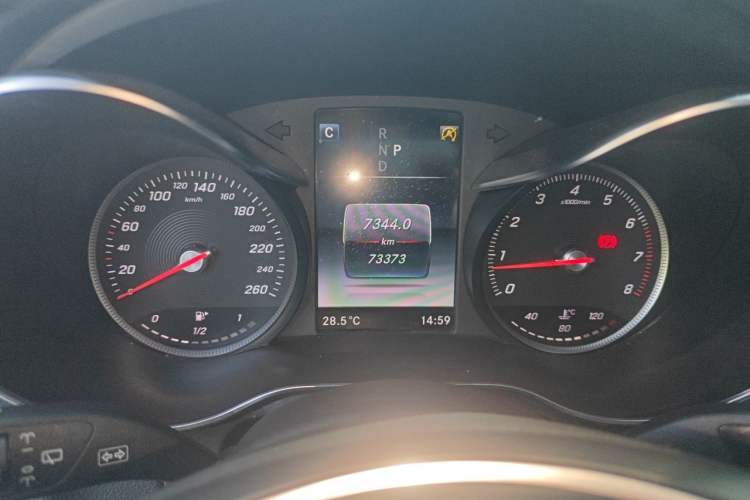 Used Mercedes-Benz GLC 2019 GLC 260 L 4MATIC Dynamic Model Instrument Cluster