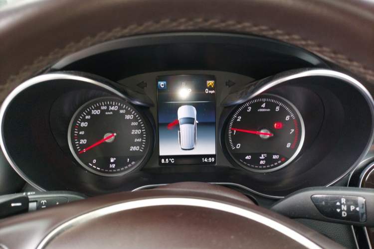 Used Mercedes-Benz GLC 2019 GLC 260 4MATIC Dynamic Edition Instrument Cluster