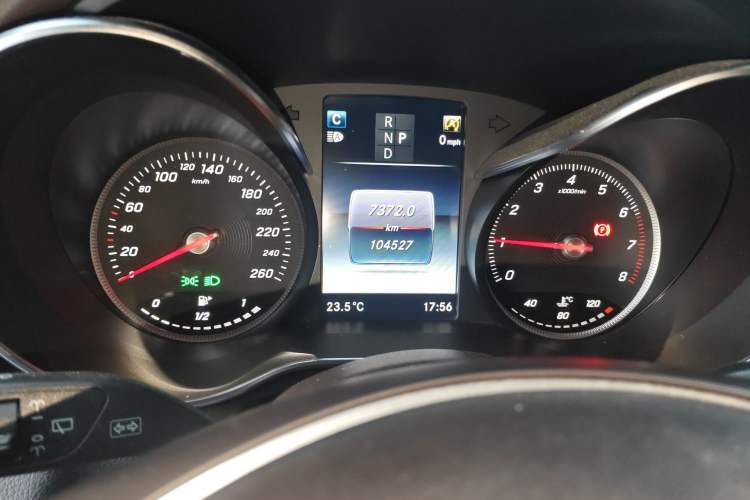Used Mercedes-Benz GLC 2019 GLC 300 L 4MATIC Dynamic Model Instrument Cluster